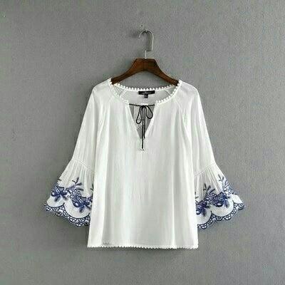 Jual DeltaRN Sasha Blouse Putih Baju 