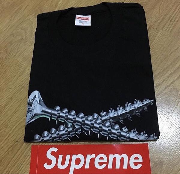 Supreme screw clearance tee