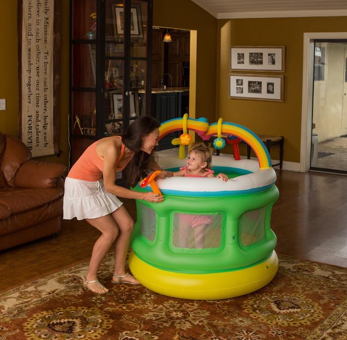 Gambar Bestway Inflatable Playpen 109cm Area Bermain & Trampolin Anak Bayi dari Sportsite undefined Tokopedia