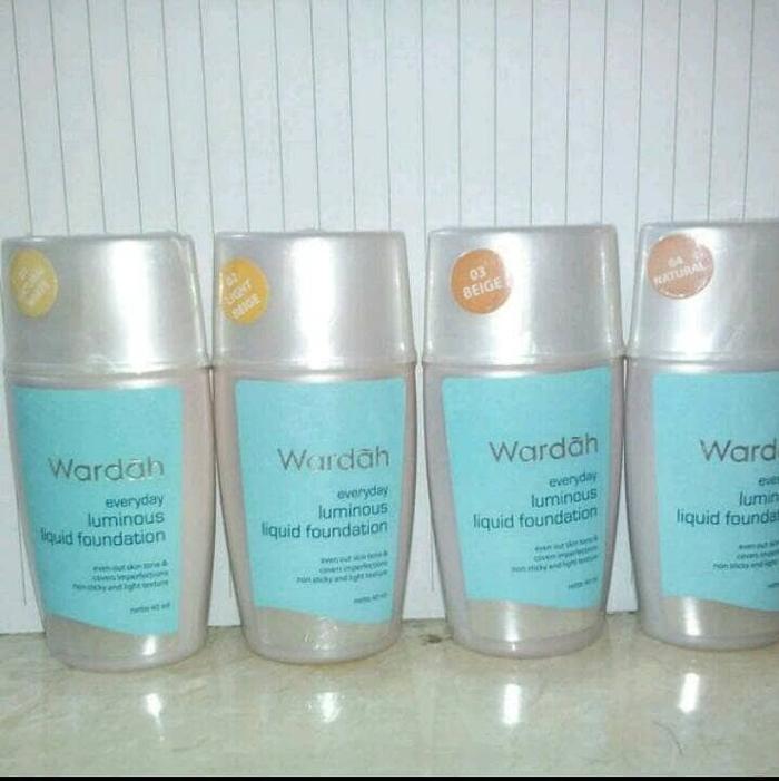wardah luminous foundation