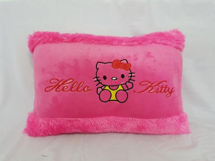 Gambar bantal karakter hello kitty dari CenterGift_NEW undefined Tokopedia