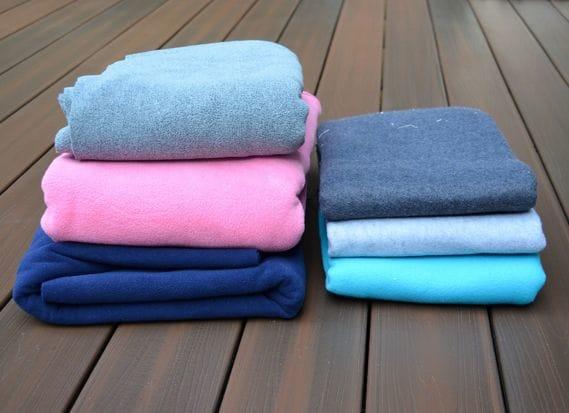 Jual Kain Kiloan Bahan Sweeater Fleece Pe Tipis 240 Gram Kab Bandung Qimora Koleksi Tokopedia