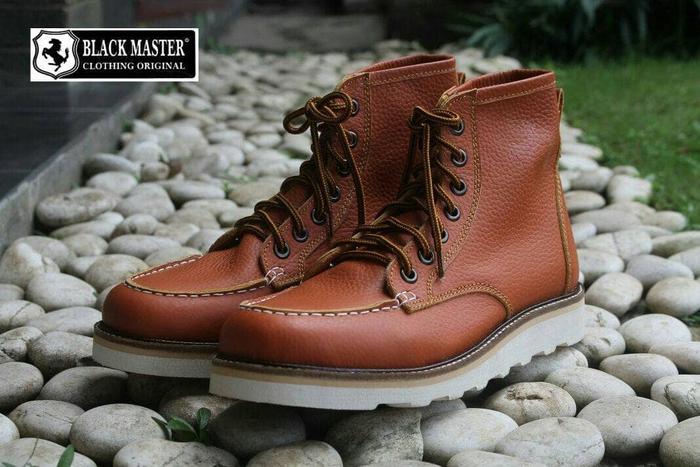 sepatu boot red wing