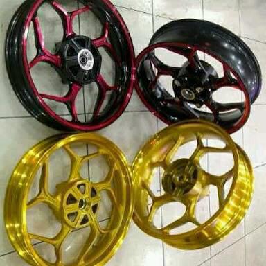 Gambar velg racing merk axio uk 3"/4,5" model 5Y for vixion new dan cb150r dari BMR undefined Tokopedia