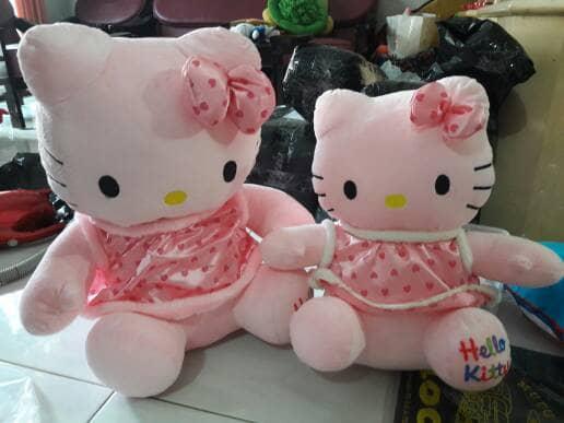 Gambar boneka hello kitty pink XL dari Honeybunny shop undefined Tokopedia