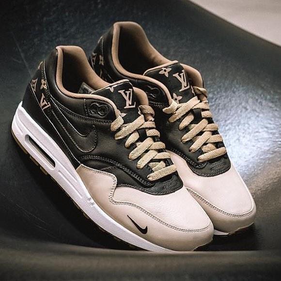 Jual NIKE AIR MAX 1 X LOUIS VUITTON 