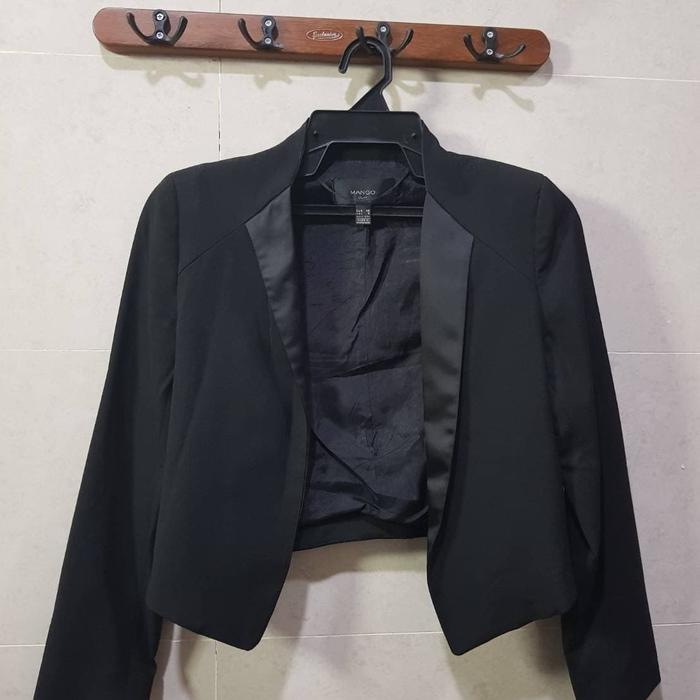 Gambar Black Corps Blazer Mango dari Rabusi Shop undefined Tokopedia