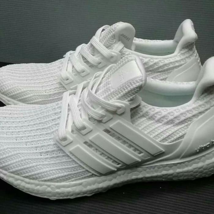 Jual Adidas Ultraboost 4.0 Triple white 