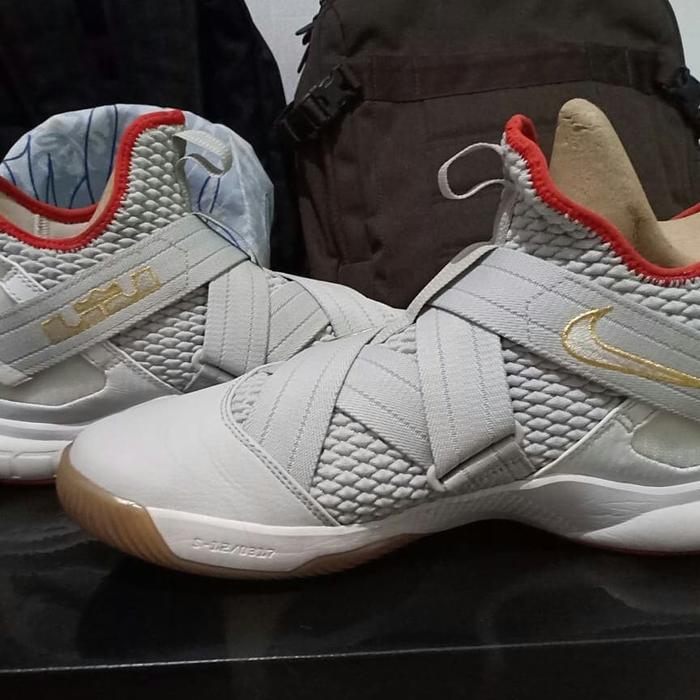 Jual Nike Lebron Soldier 12 \