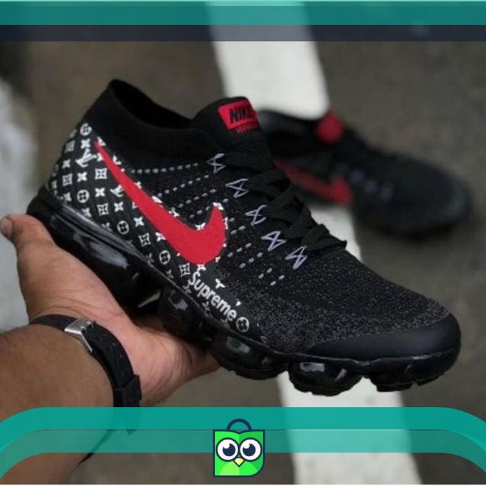 vapormax per supreme