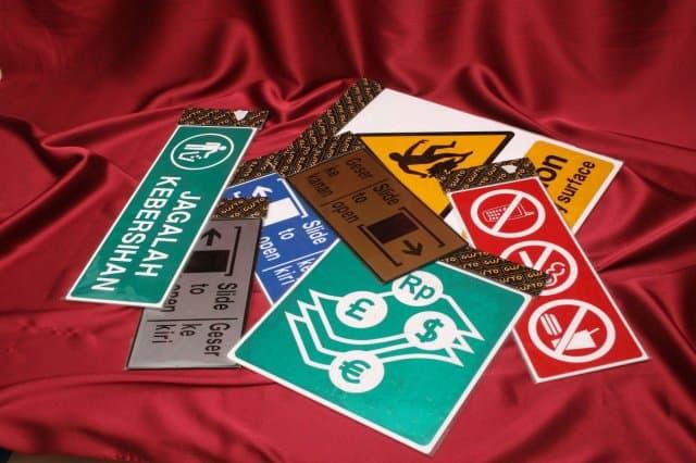 Gambar Bahan Gravoply RRC non-laser 60cm x 120cm - Biru Muda / Pth dari Sigmaco Surabaya undefined Tokopedia