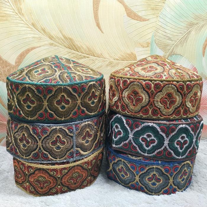 Gambar Peci Pakistan Ori Al Masud - Motif 7 dari Abdullah Mustafa Centre undefined Tokopedia