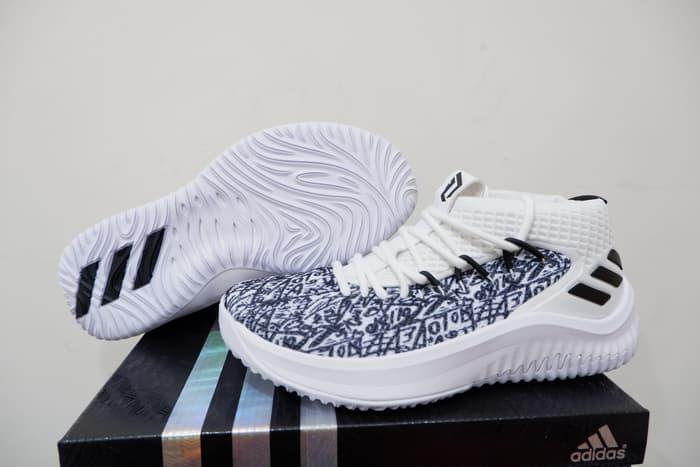 dame 4 stats