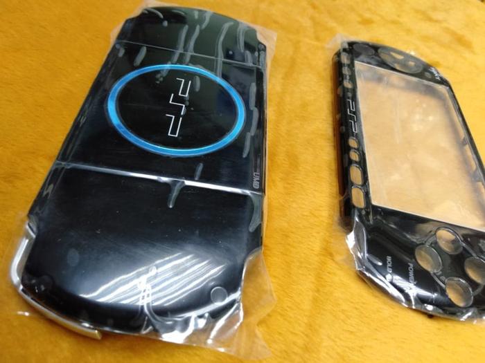 Gambar PSP Casing Kesing Housing Hard Case PSP 3000 - Hitam dari exxengame undefined Tokopedia