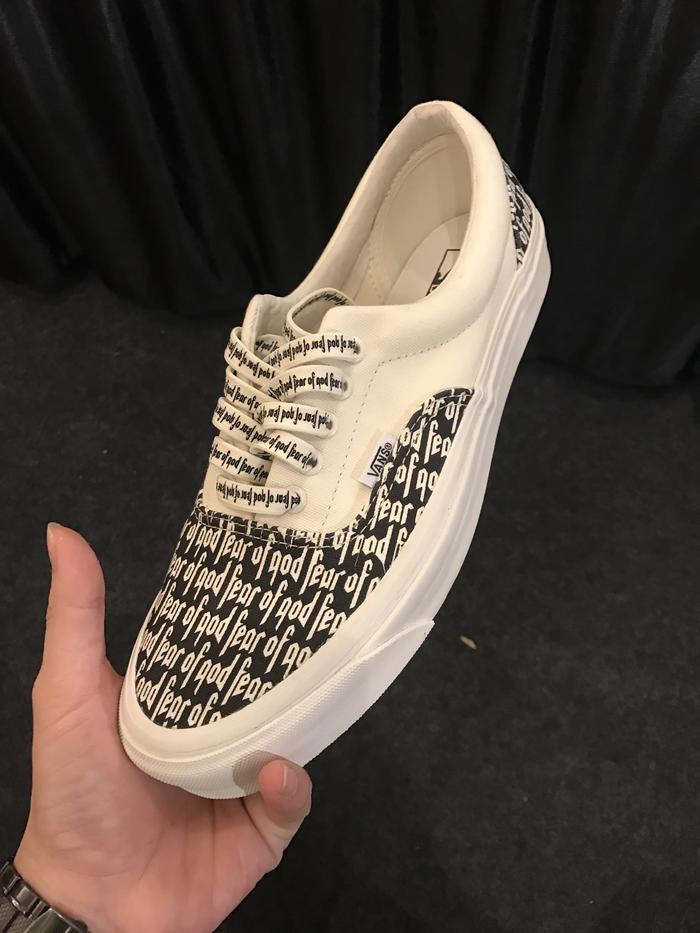 Vans fog clearance