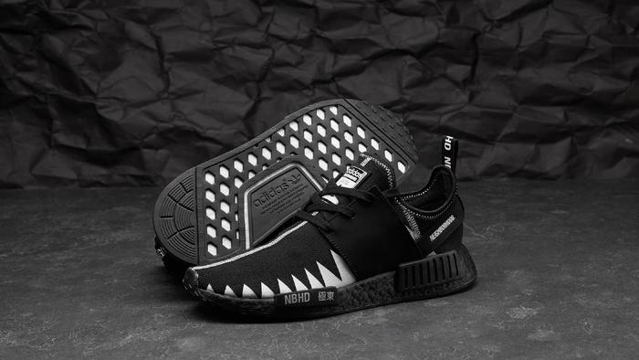 Sepatu Adidas NMD R1 PK x Neighborhood 