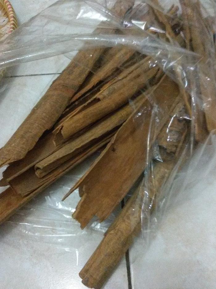 Gambar 100gr kulit kayu mesoyi / masoi (Cryptocarya massoia ) kering dari LOurdess 01 undefined Tokopedia