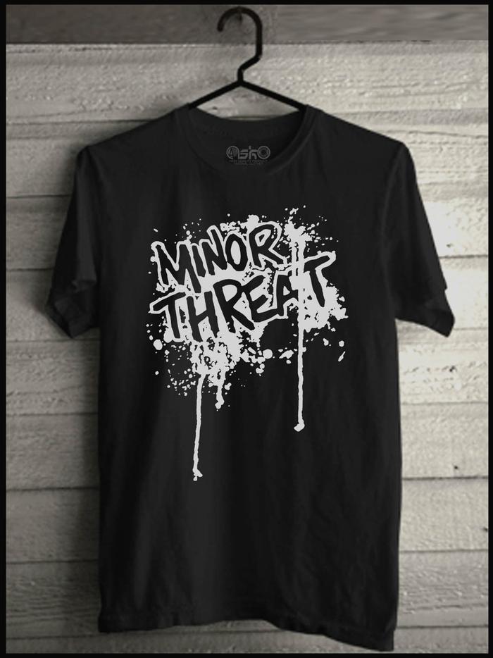 Gambar Kaos Clothing Baju Oblong Distro Band Minor Threat, Pria Waniata - Hitam, M dari T shirt - Kaos Clothing Original undefined Tokopedia