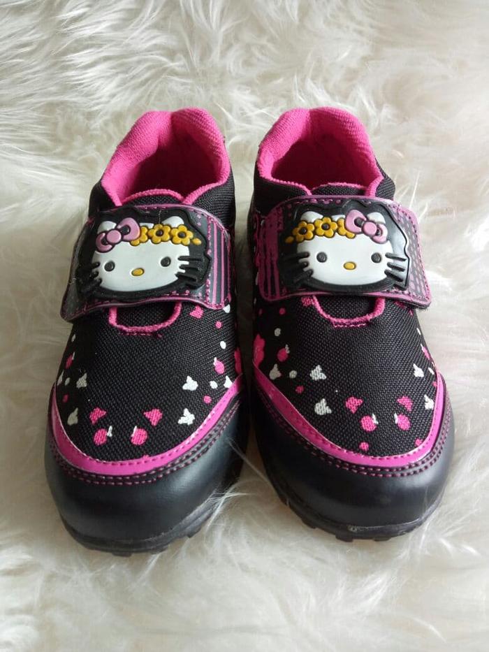 Gambar Sepatu Anak Viola V-06 Hitam-Fuschia Size 26-30 - 26, Hitam Fuschia dari TOLASKI SHOP undefined Tokopedia