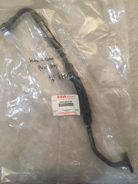 Gambar Selang Oil Cooler bagian kiri Satria Fu 150 carburator Original dari Tunas Muda Motor undefined Tokopedia