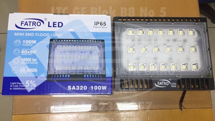 Gambar Fatro Flood Light / Lampu Tembak / Kap Sorot 100 Watt - putih dari CV. Sumber Cahaya Baru undefined Tokopedia