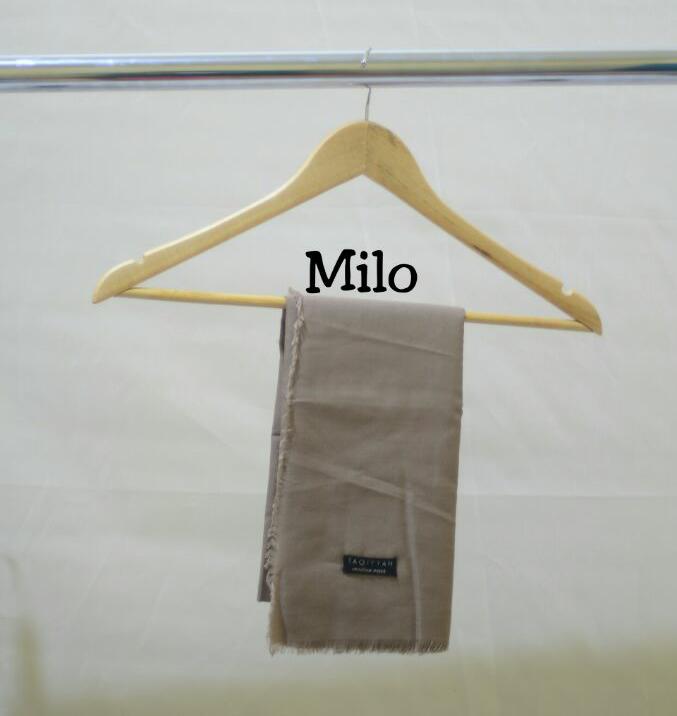 Gambar Kerudung Segi Empat Rawis Warna Milo dari Taqiyyah.id undefined Tokopedia