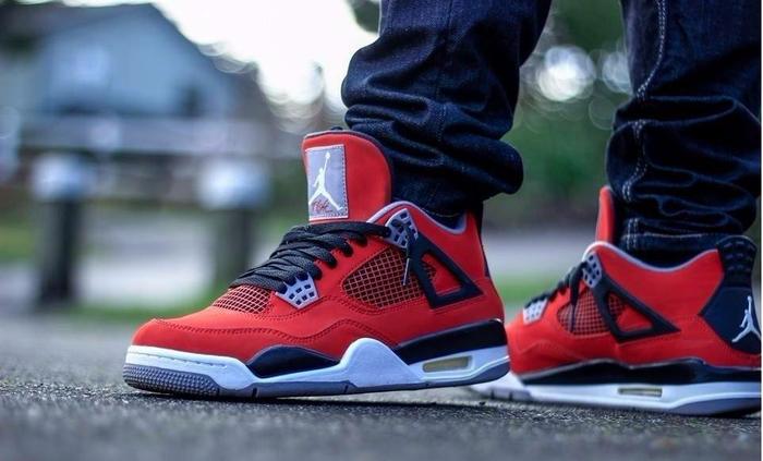 toro bravo 4s size 12