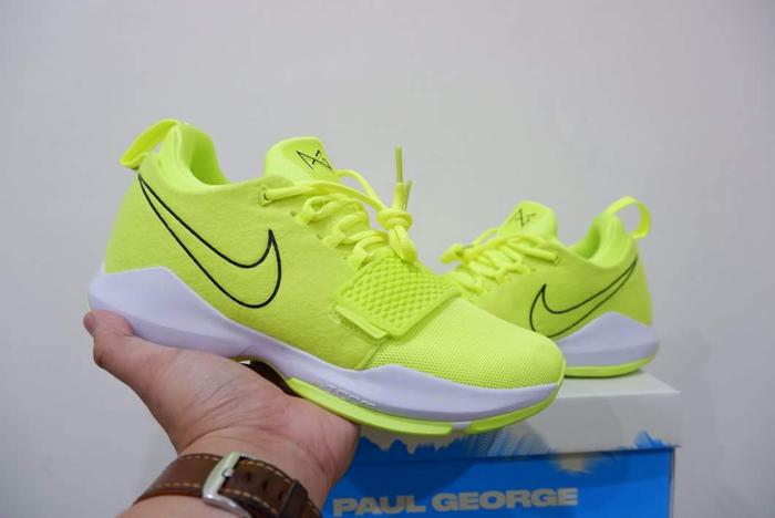 nike pg 1 neon volt