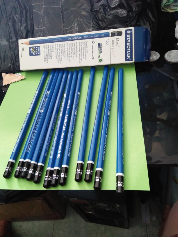 Gambar Pensil Staedtler 2B dari MOSSELE STORE undefined Tokopedia