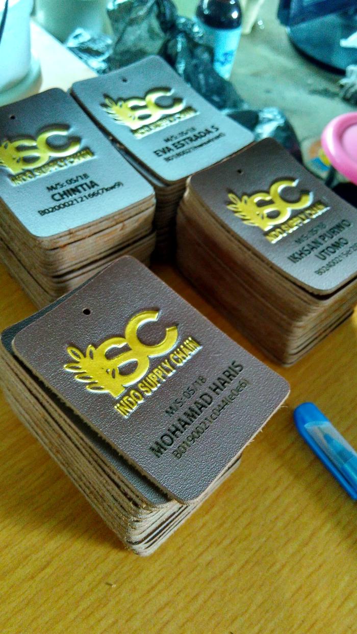 Gambar JASA GRAFIR NON METAL / JASA GRAFIR KULIT dari Laser Cut Depok undefined Tokopedia