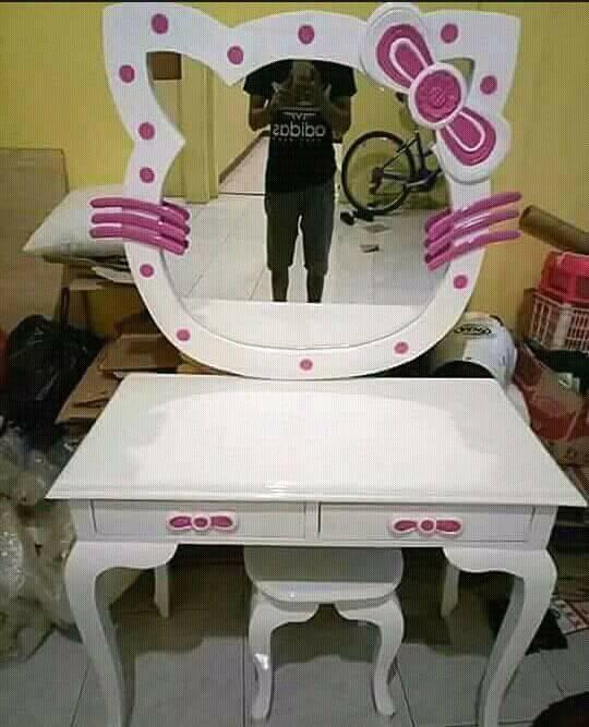 Gambar Meja Rias Hello Kitty Harga Murah Berkualitas dari Powerart undefined Tokopedia