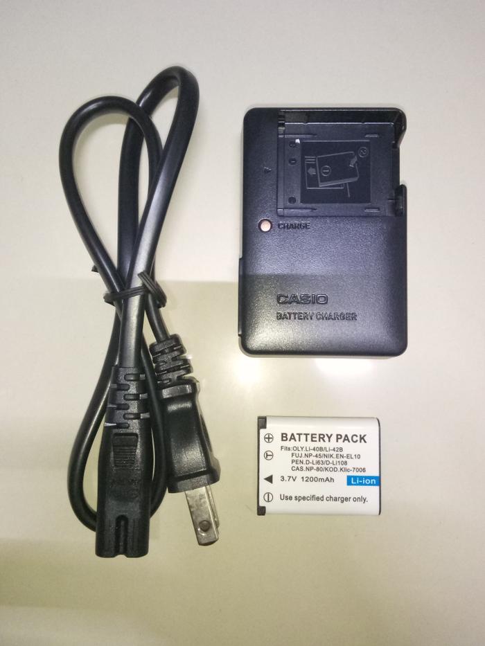 Fujifilm対応 NP-80/NP-82互換 USB 充電器 適用 EX-Z33VP3.7V 1200mAh カメラ 互換 バッ  Fujifilm対応 NP-80/NP-82バッテリー(2個セット)互換 USB 充電器 適用 EX-S7PE3.7V 1200mA Fujifilm対応  NP-80/NP-82互換 USB 充電器 適用 EX-Z33VP3.7V 1200mAh カメラ 互換 バッ ... Fujifilm対応 NP-80/NP-82互換 USB 充電器 適用 EX-Z33VP3.7V 1200mAh カメラ 互換 バッ