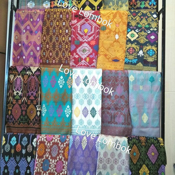 Jual Kain Tenun Asli Lombok Kain Songket Lombok Kota Mataram Lovelombok Tokopedia