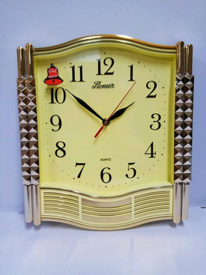 Gambar Jam Dinding Pioneer Kotak Melody Klasik Bunyi Musik Setiap Jam Gold - Sisi Melengkung dari Pacific & Lazuli undefined Tokopedia