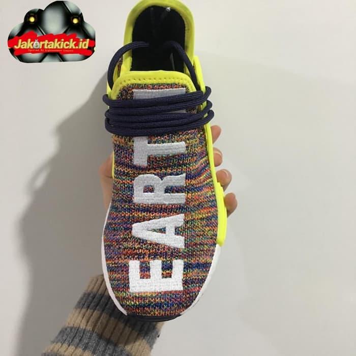 pharrell rainbow adidas