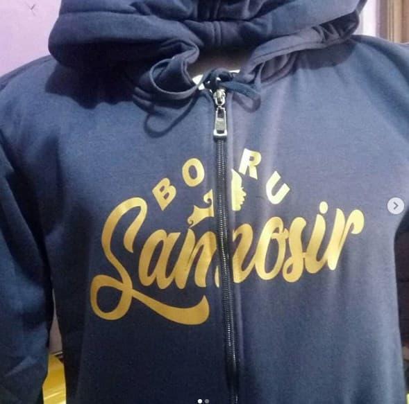 Gambar Jaket Batak Sweater Boru Samosir | Apparel Themes Batak dari partigatigastore undefined Tokopedia