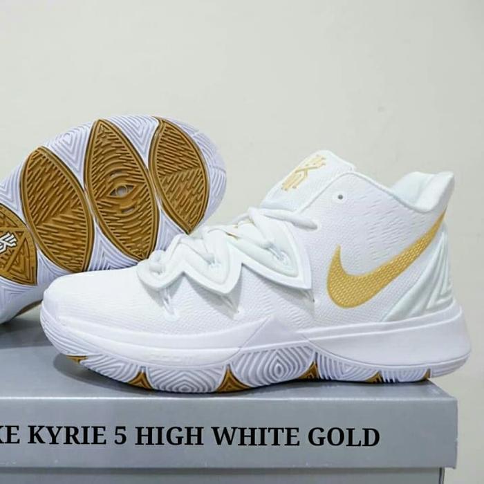 kobe ad 10.5