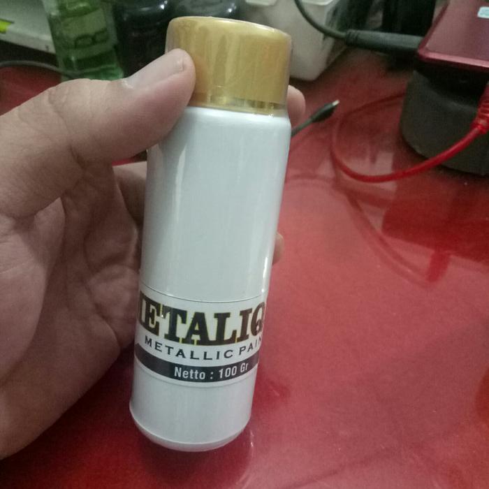 Gambar cat air GOLD / EMAS METALIQUA 100cc dari setia jayaa undefined Tokopedia