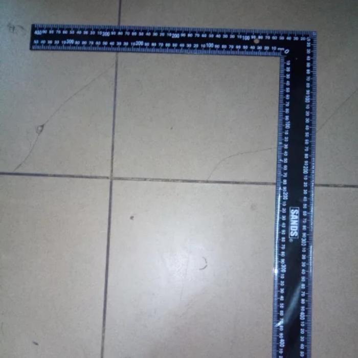 Gambar Penggaris Siku Hitam Hand Tools 600 x 400 x 2.0 Mm - Pasekon Meteran S dari Glodok Jaya tehknik undefined Tokopedia