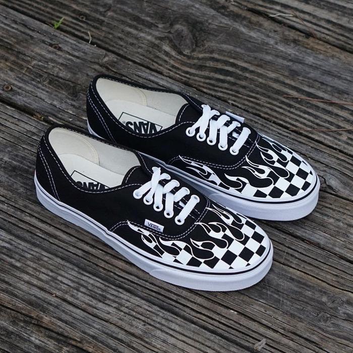 Checkerboard Vans Era Flame Authentic Vans Vans Shoes Authentic