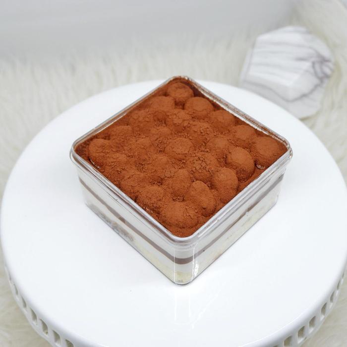 Jual Tiramisu Dessert Box Jakarta Barat Studio Food Store Tokopedia