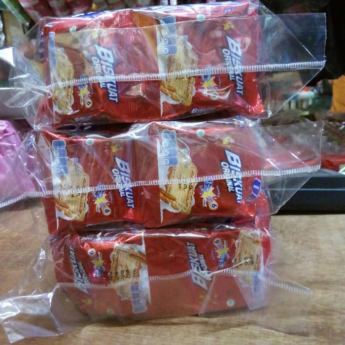 Gambar biskuat 1pak 20pcs - original dari snack & kembang gula undefined Tokopedia
