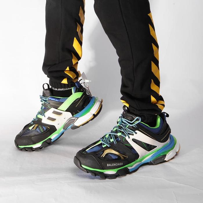 black green trainers