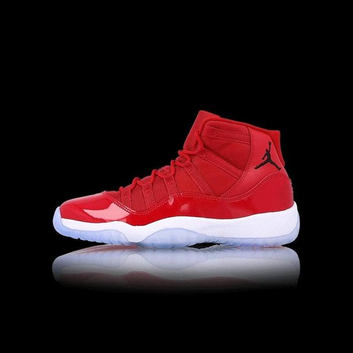 retro 11 low red