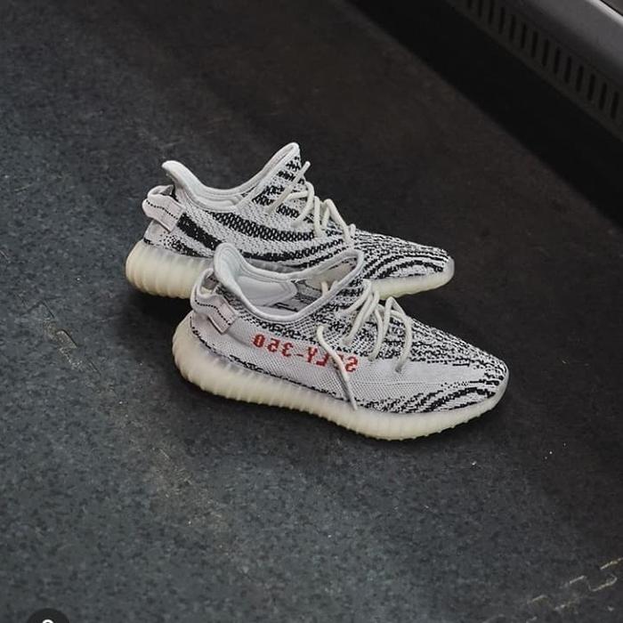 grey yeezy zebra