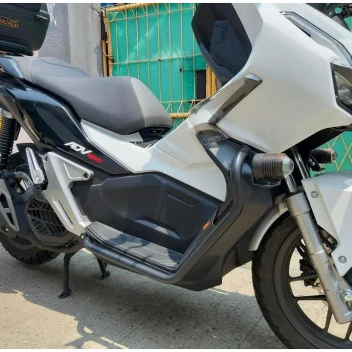 Gambar Crash Bar Honda ADV150 MC - Hitam dari Candi Motor undefined Tokopedia