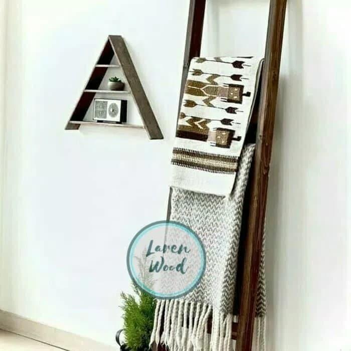Gambar ladder hanger bahan kayu jati belanda - Coklat Tua dari Laren aviary undefined Tokopedia