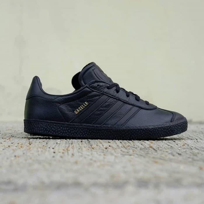 gazelle full black