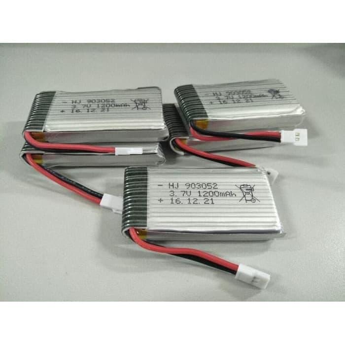 Gambar baterai drone 1200 mah soket putih syma x5sc x5c x5sw jjrc H29W H29W H dari ROYYAN STORES undefined Tokopedia