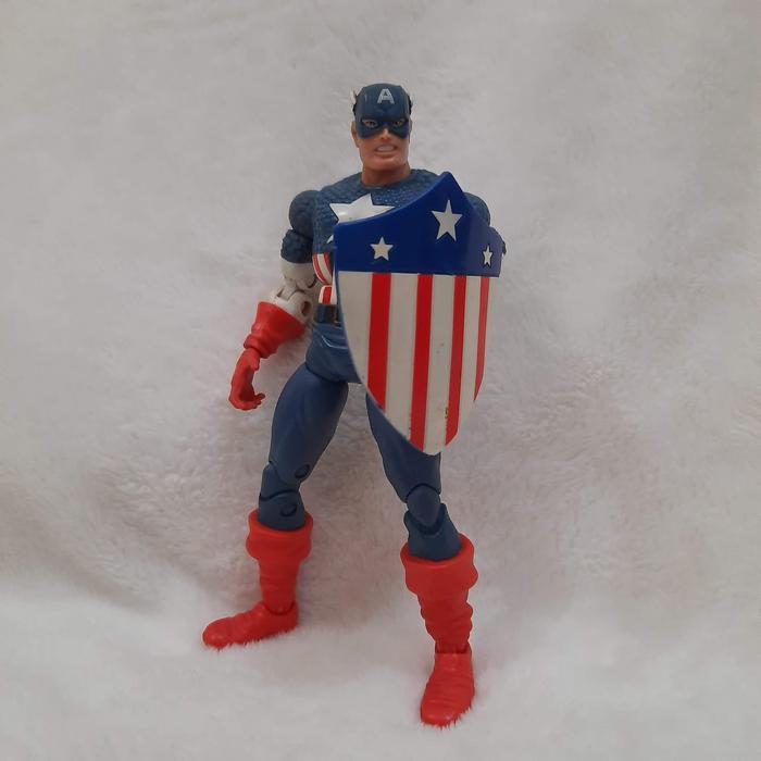 Jual Marvel Legends Captain America BAF Queen Brood Kota